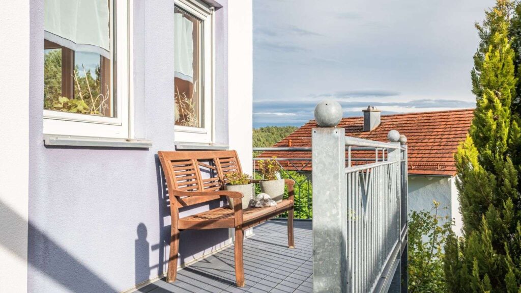 Balkon EG